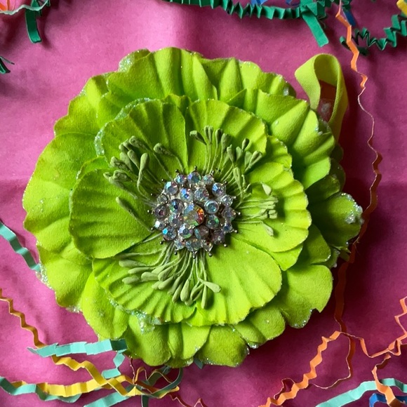 💚 TIEKS GREEN FLOWER 💚 NWOT 💚 - Picture 8 of 16